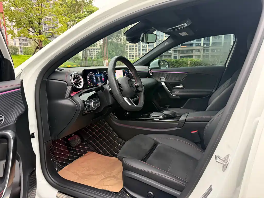 Mercedes-Benz A-Class — миниатюра 4