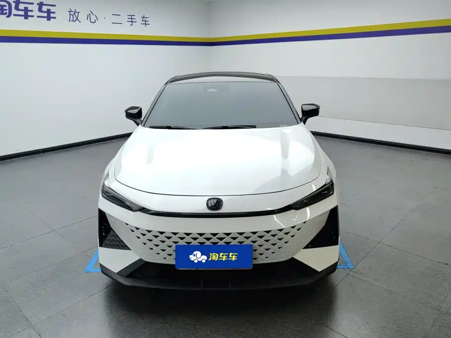 Changan UNI-V — миниатюра 2