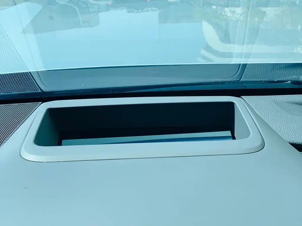 Toyota Crown (Import) — миниатюра 27