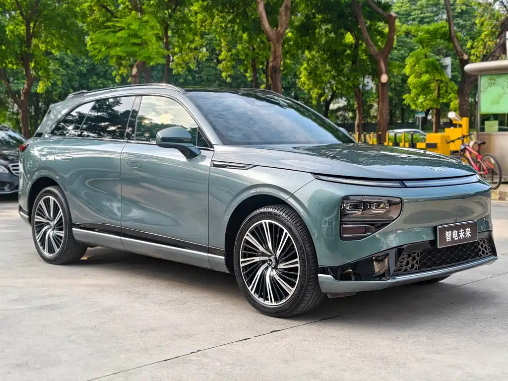 XPeng G9 — миниатюра 3
