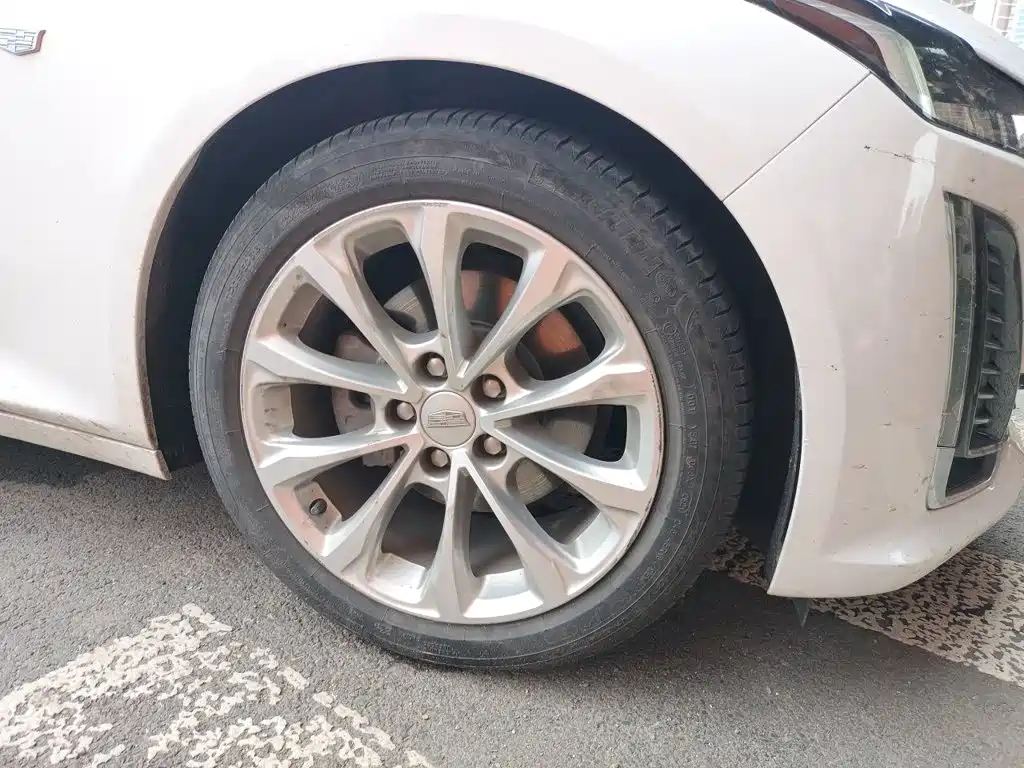 Cadillac CT5 — миниатюра 24