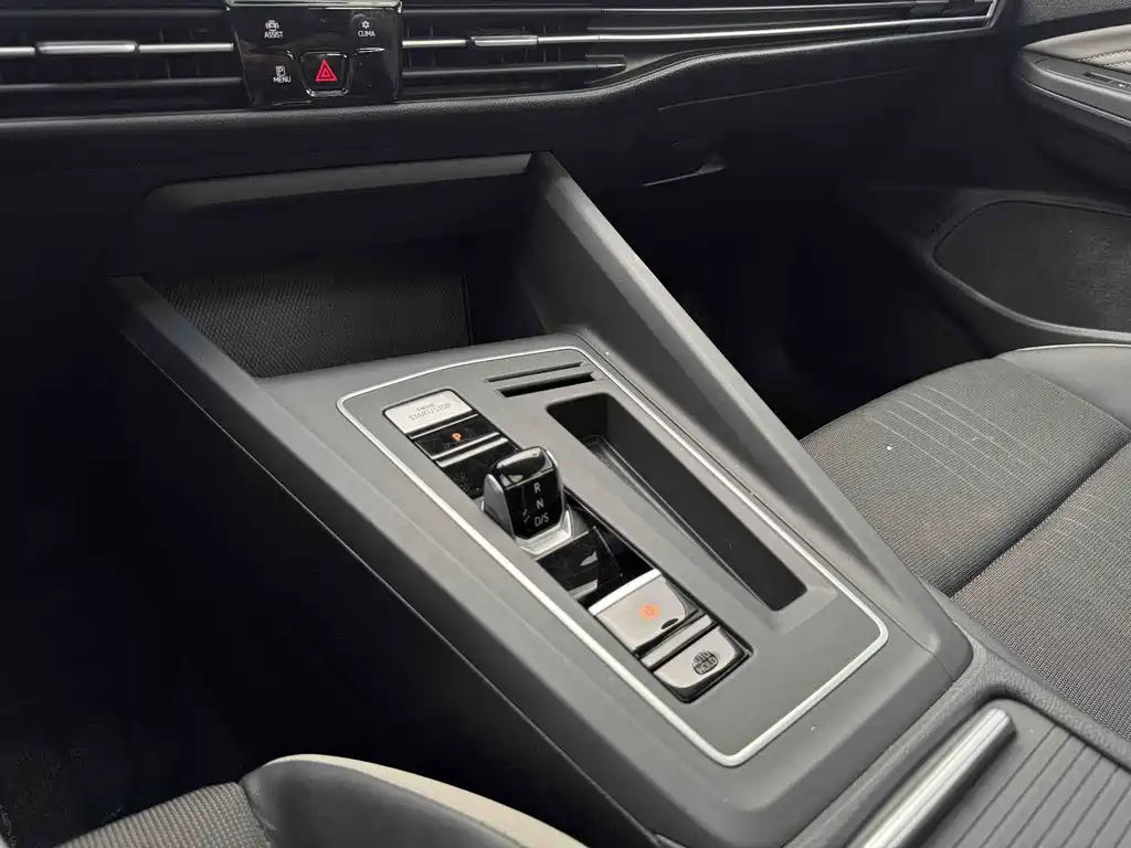 Volkswagen Golf — миниатюра 13
