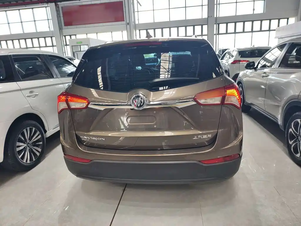 Buick Envision Plus — миниатюра 6