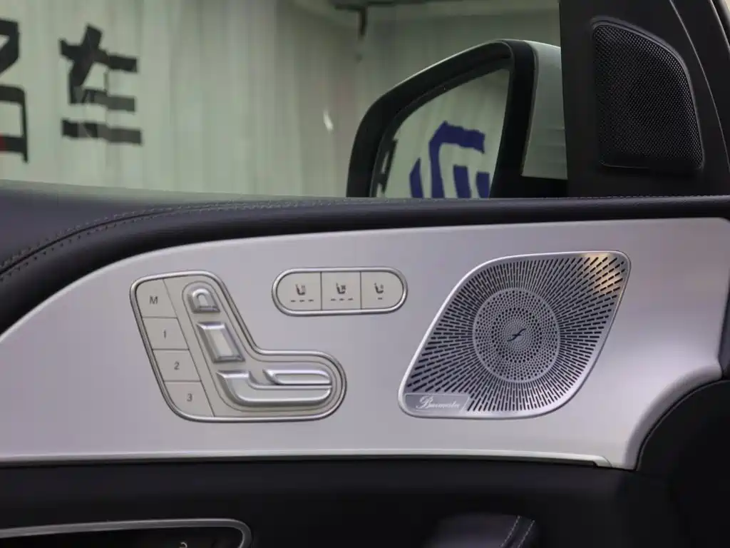 Mercedes-Benz GLE AMG — миниатюра 6