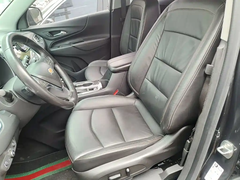 Chevrolet Equinox — миниатюра 15