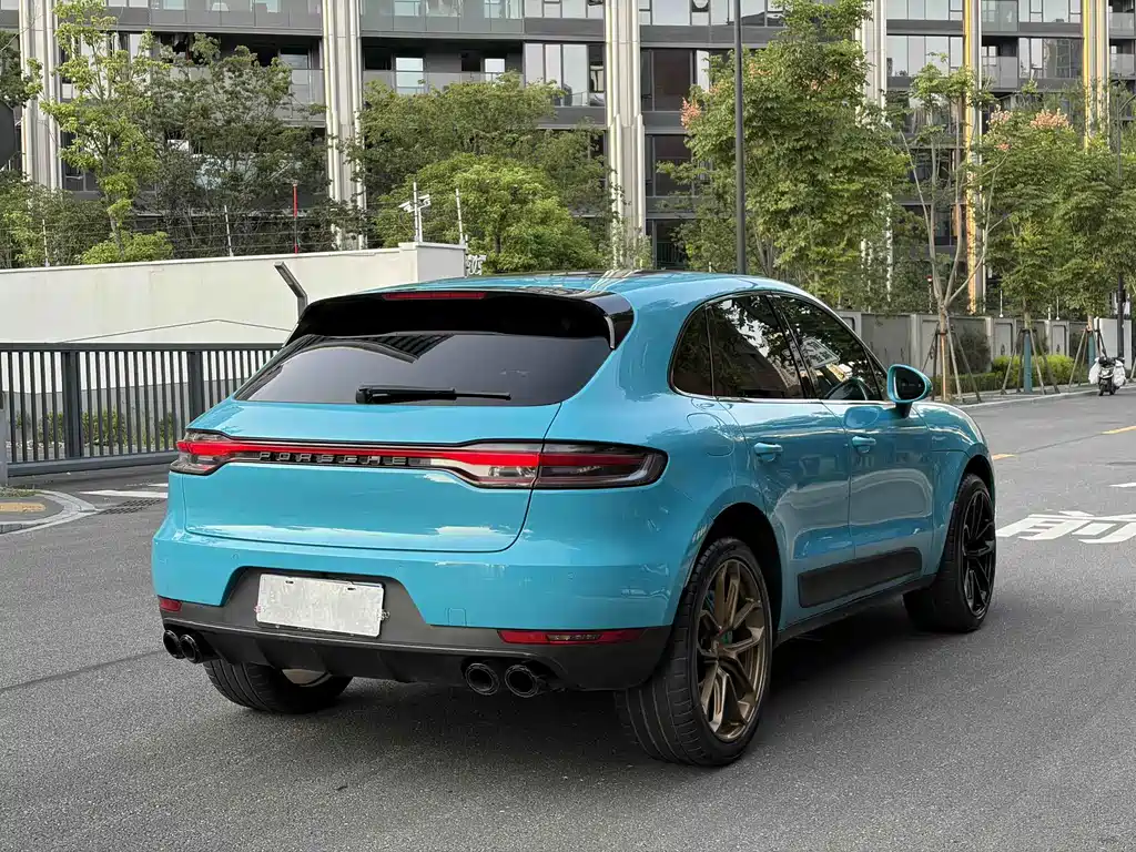 Porsche Macan — миниатюра 13
