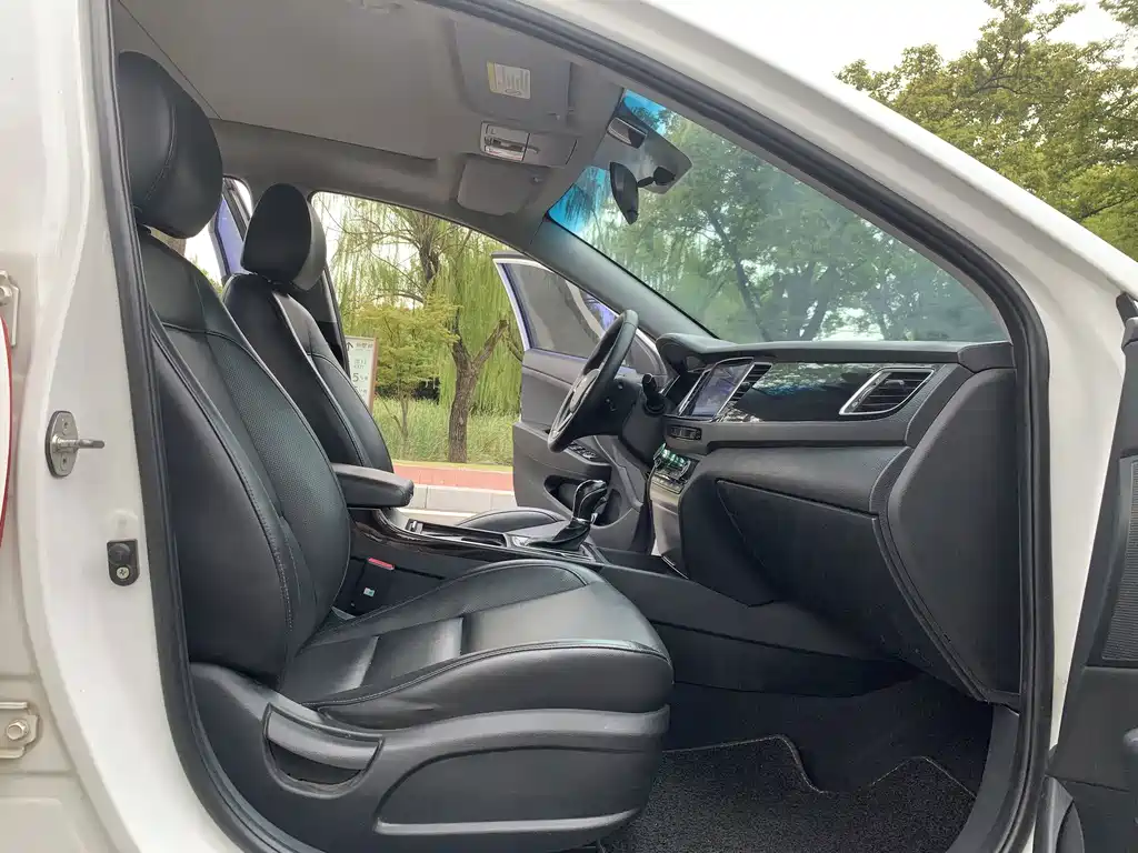 Hyundai Mistra — миниатюра 14