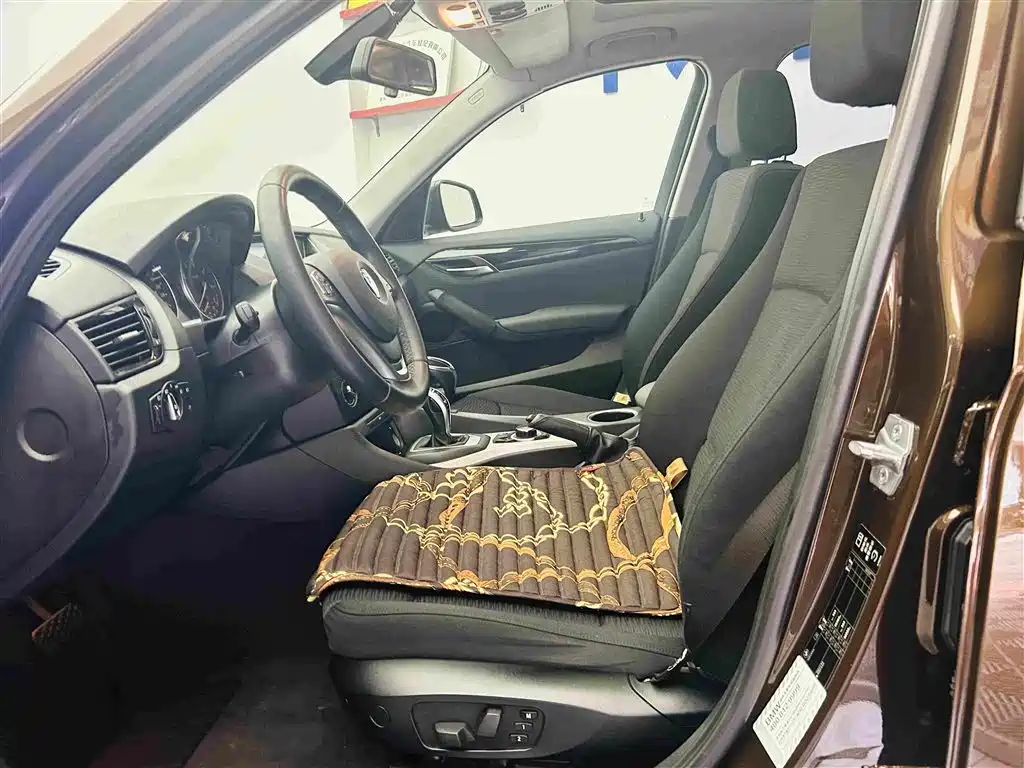 BMW X1 — миниатюра 20