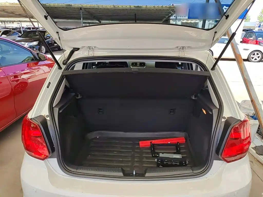 Volkswagen Polo — миниатюра 15