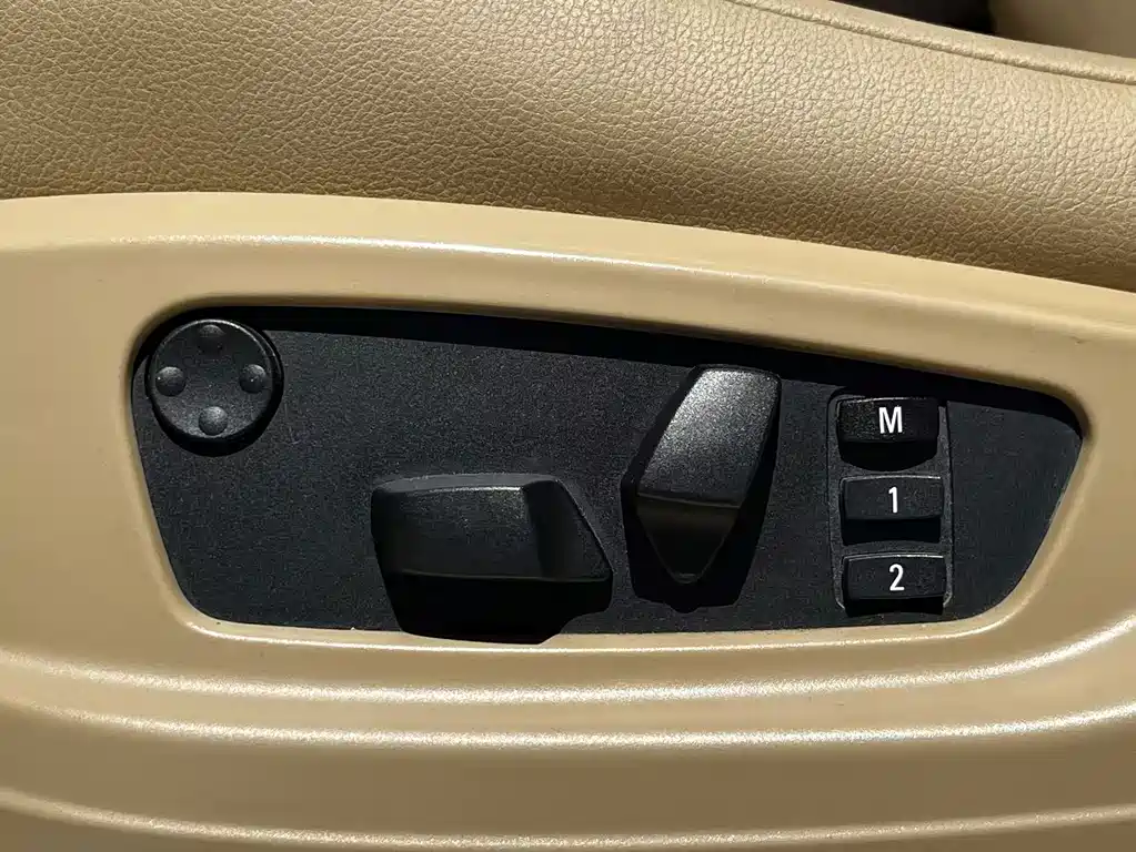 BMW X6 — миниатюра 15