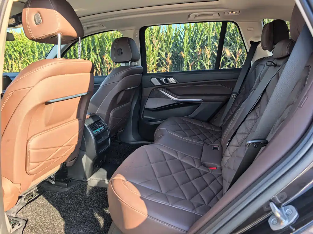 BMW X5 — миниатюра 10