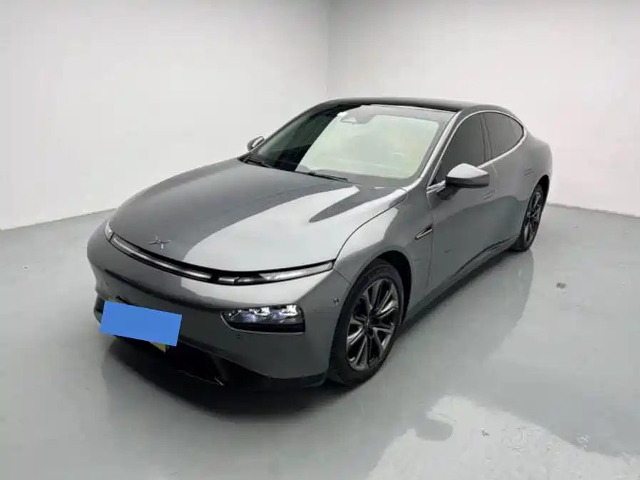 XPeng P7