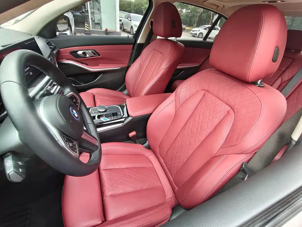 BMW i3 — миниатюра 9