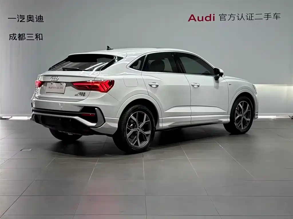 Audi Q3 Sportback — миниатюра 4
