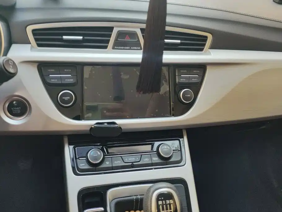 Geely Boyue — миниатюра 13