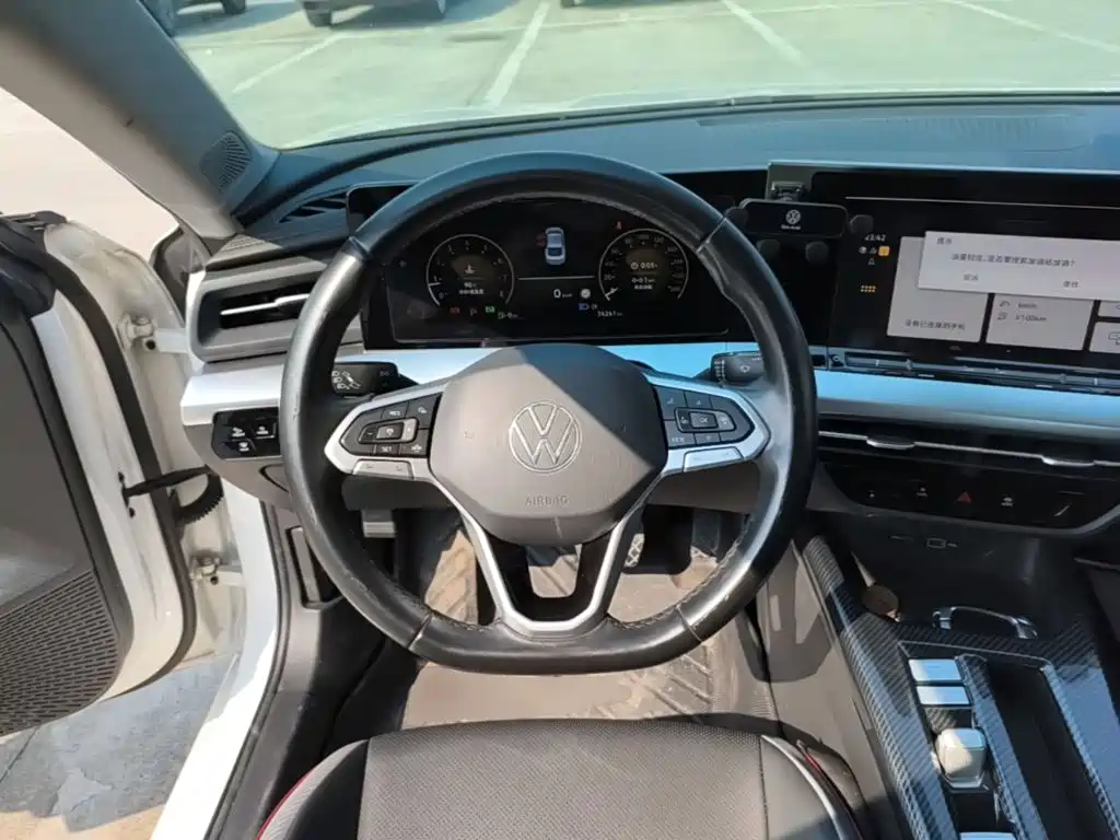 Volkswagen Lamando — миниатюра 11