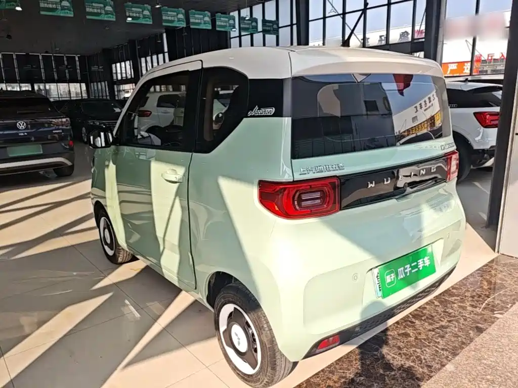 Wuling MINIEV — миниатюра 5