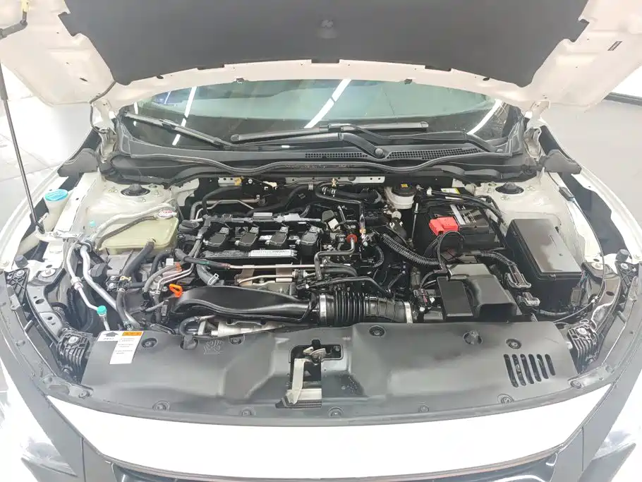 Honda Civic — миниатюра 10