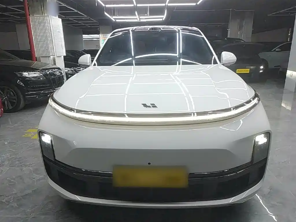 Li Auto L8 2025 Max