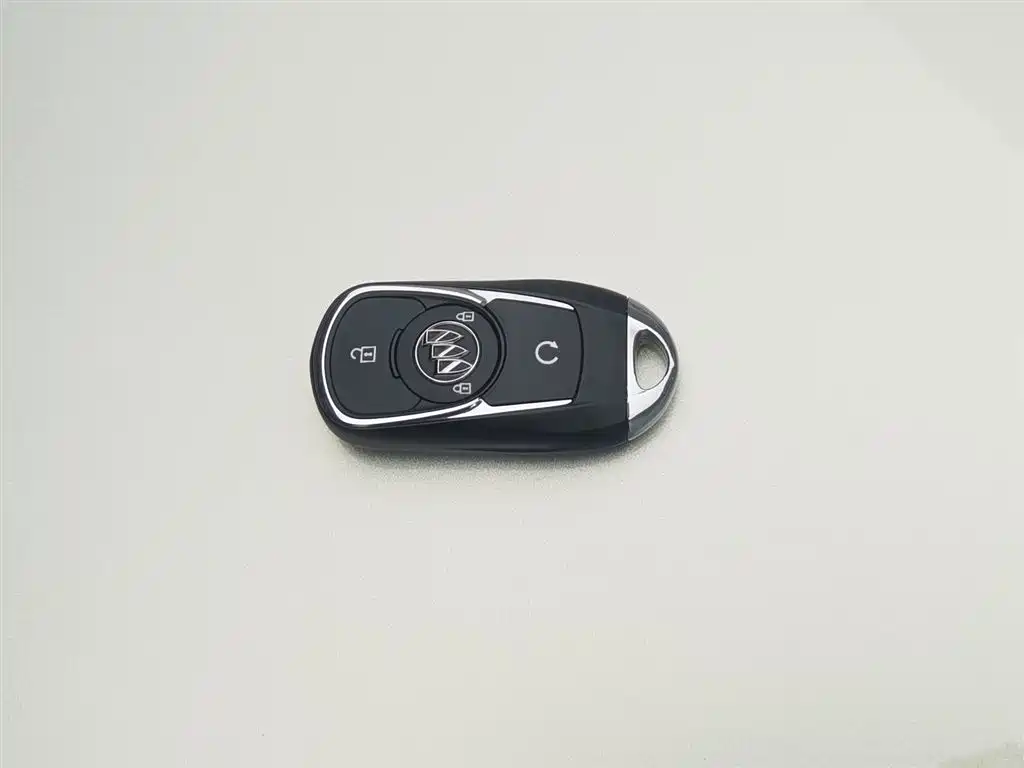 BUICK SLIGHTLY BLUE 6