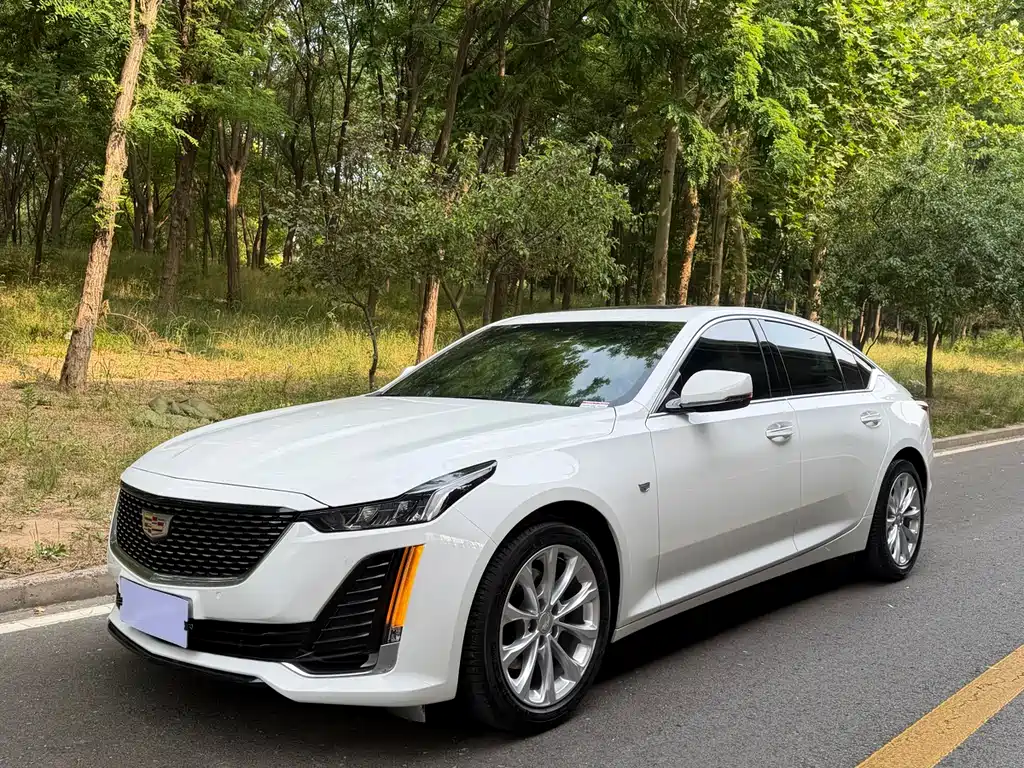 Cadillac CT5 2023