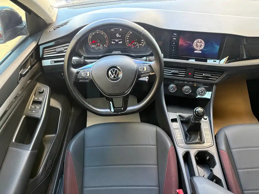 Volkswagen Bora — миниатюра 12