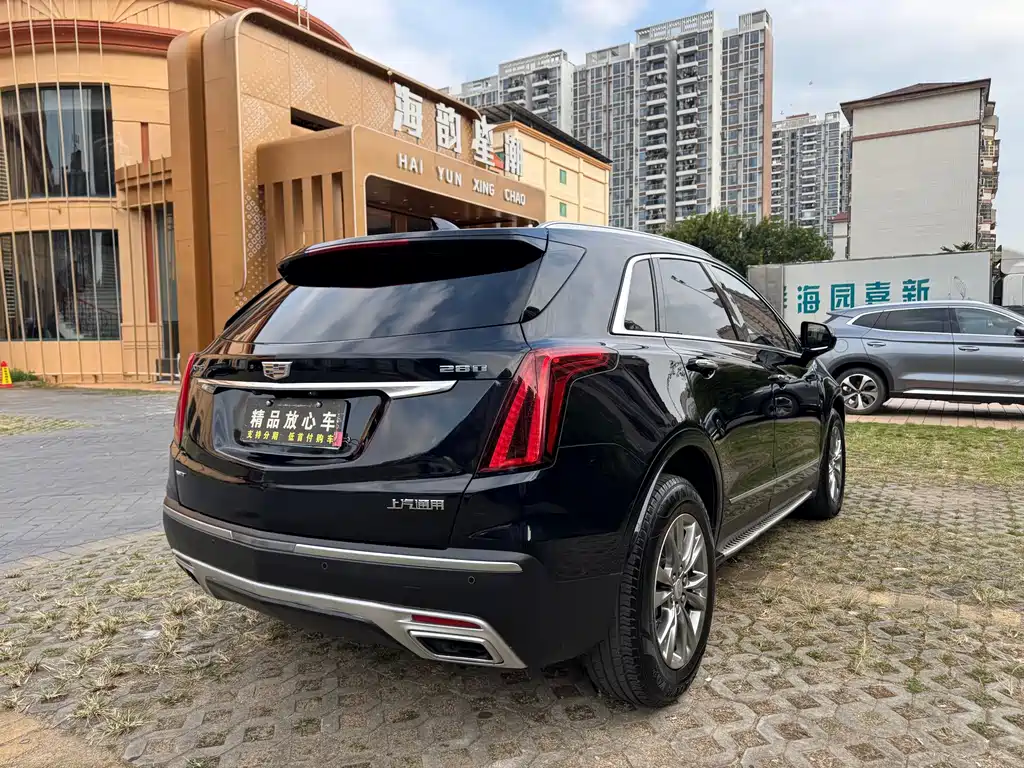 Cadillac XT5 — миниатюра 7