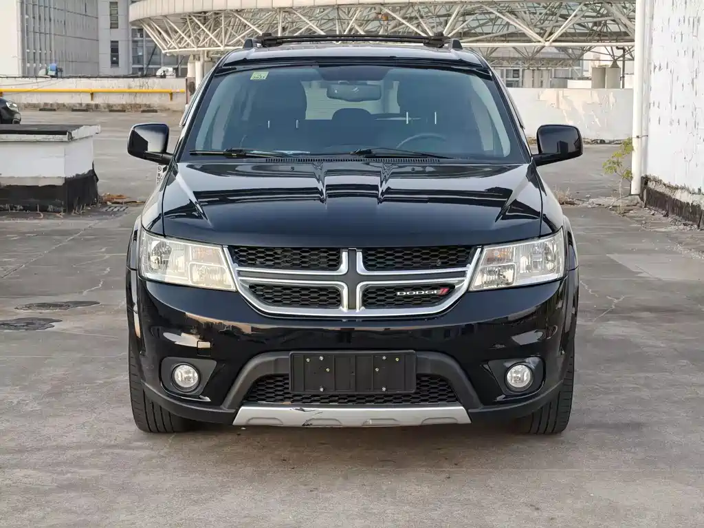 Dodge Journey — миниатюра 2