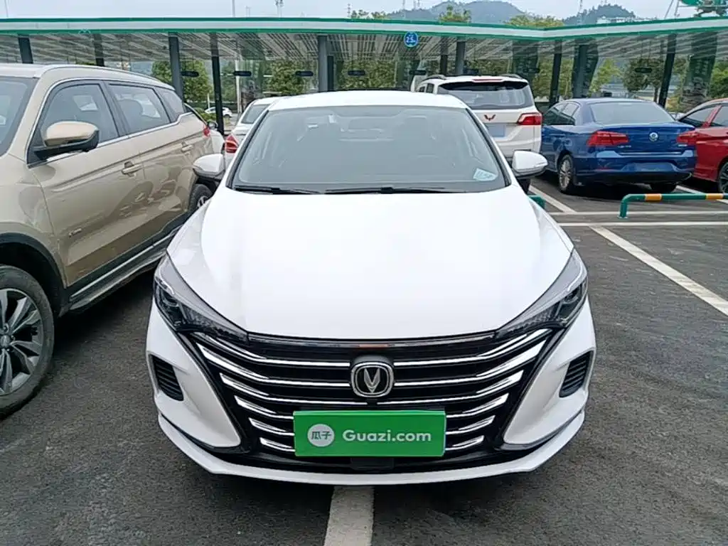 Changan Eado — миниатюра 3