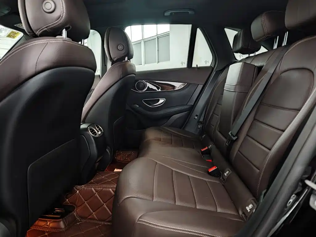 Mercedes-Benz GLC — миниатюра 10