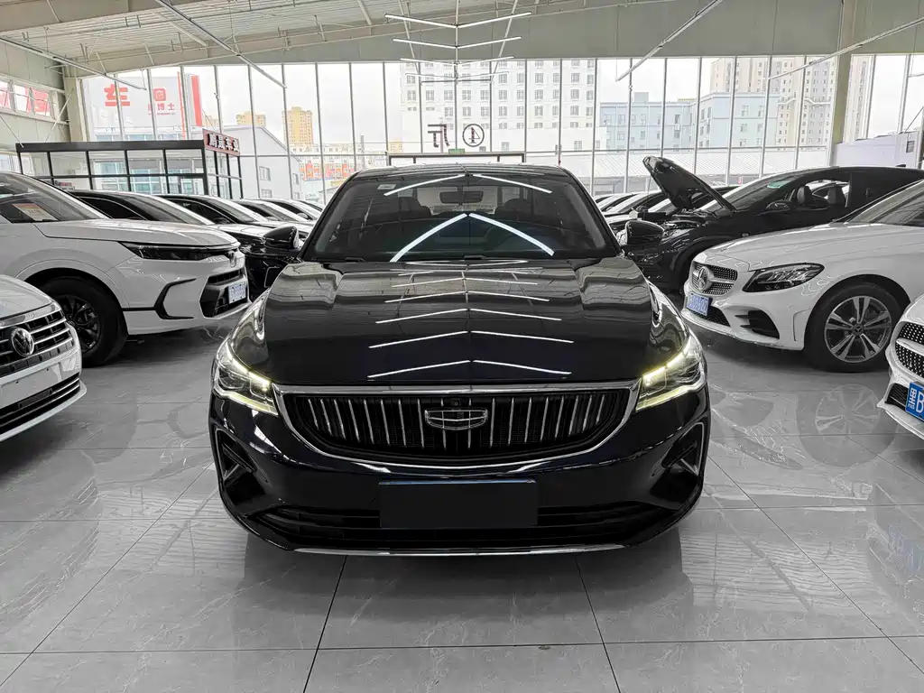 Geely Emgrand — миниатюра 2