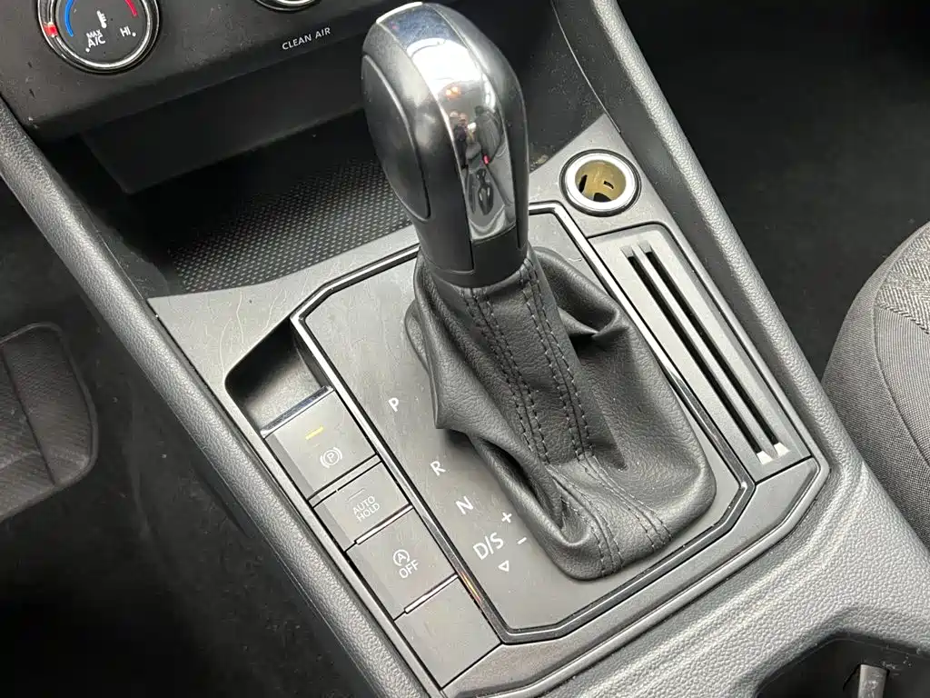 Volkswagen Lavida — миниатюра 15