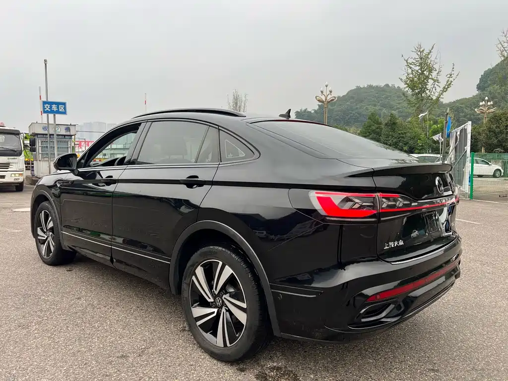 Volkswagen Tiguan X — миниатюра 8