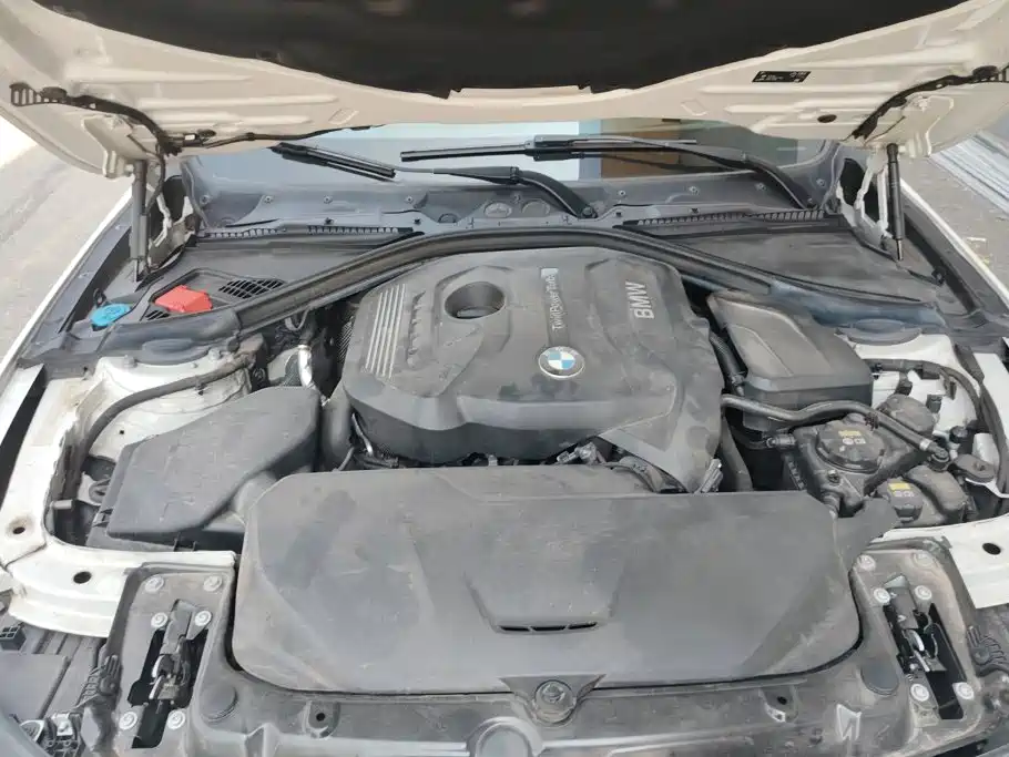 BMW 3 Series — миниатюра 10