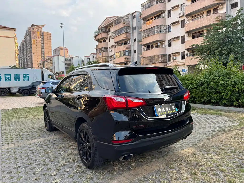 Chevrolet Equinox — миниатюра 4