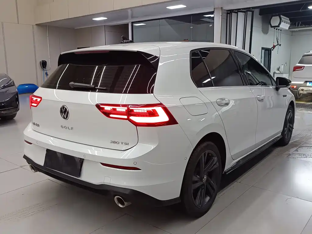 Volkswagen Golf — миниатюра 8