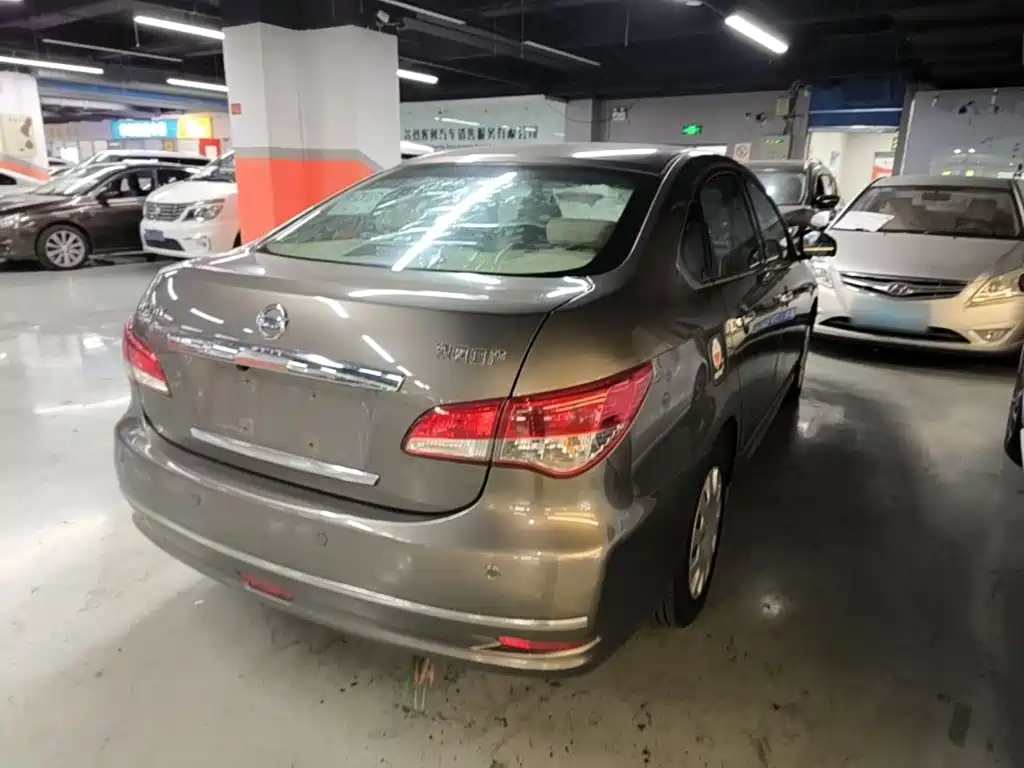 Nissan Sylphy — миниатюра 7
