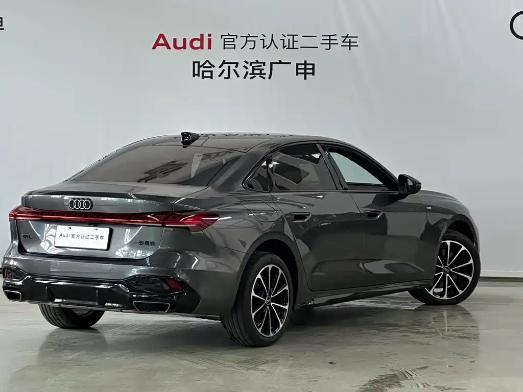 Audi A5L — миниатюра 2