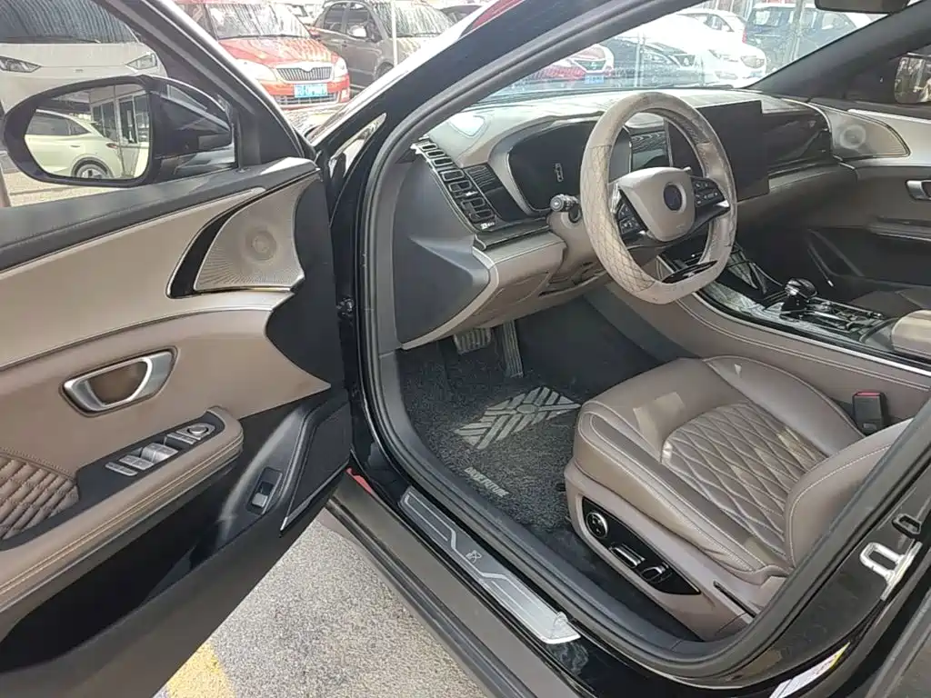 BYD Han — миниатюра 16