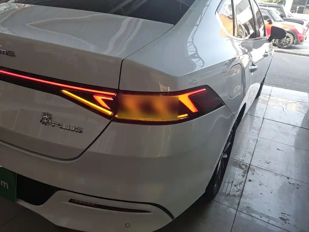 BYD Qin PLUS — миниатюра 8