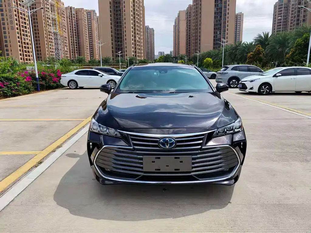 Toyota Avalon — миниатюра 2