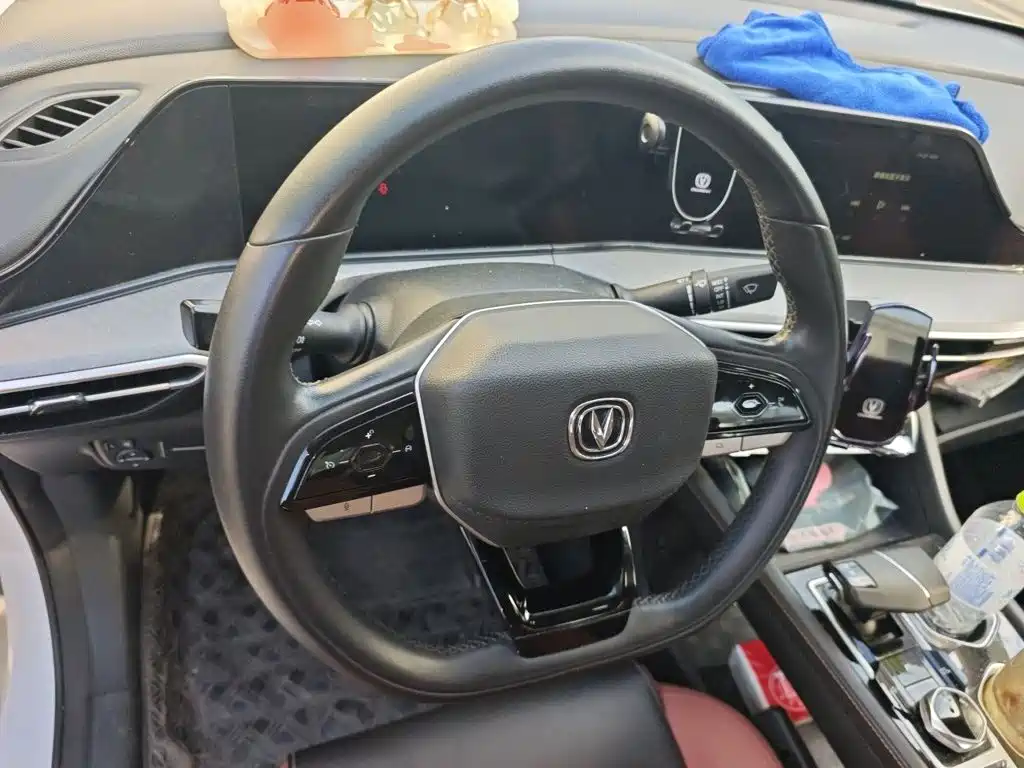 Changan Eado — миниатюра 6