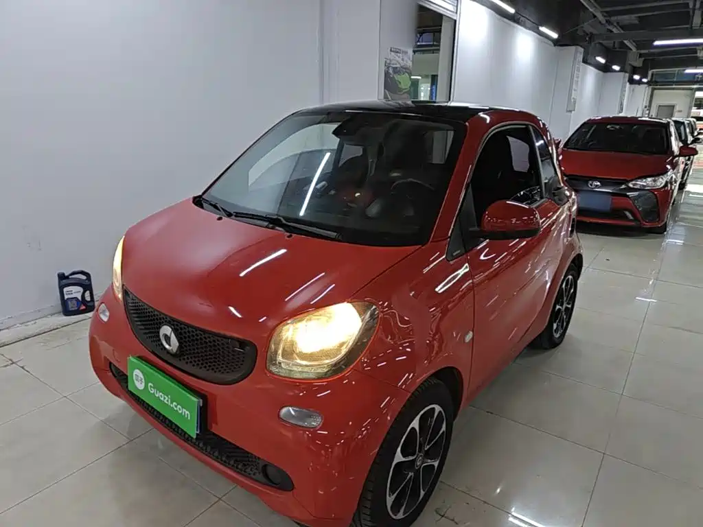 smart Smart Fortwo — миниатюра 2