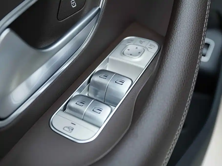 Mercedes-Benz GLE (Import) — миниатюра 9