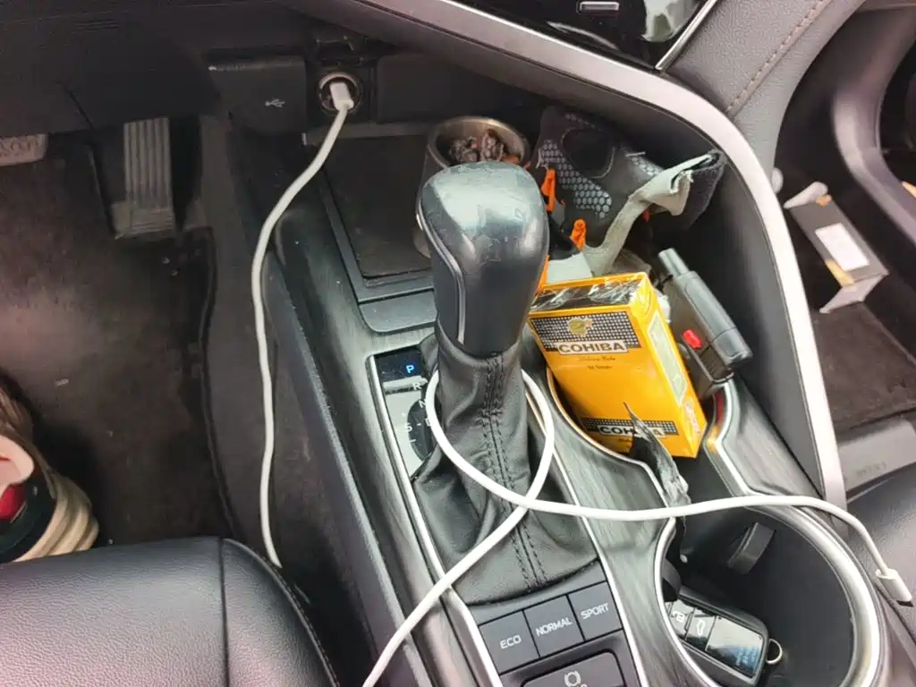 Toyota Camry — миниатюра 19