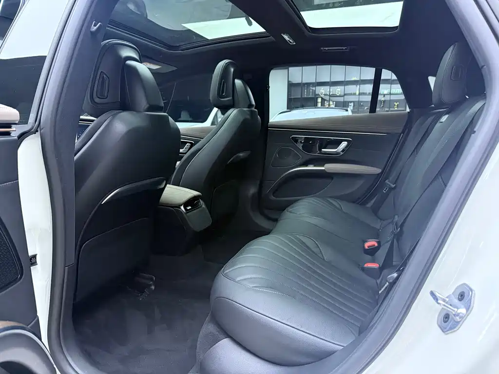 Mercedes-Benz EQS — миниатюра 6