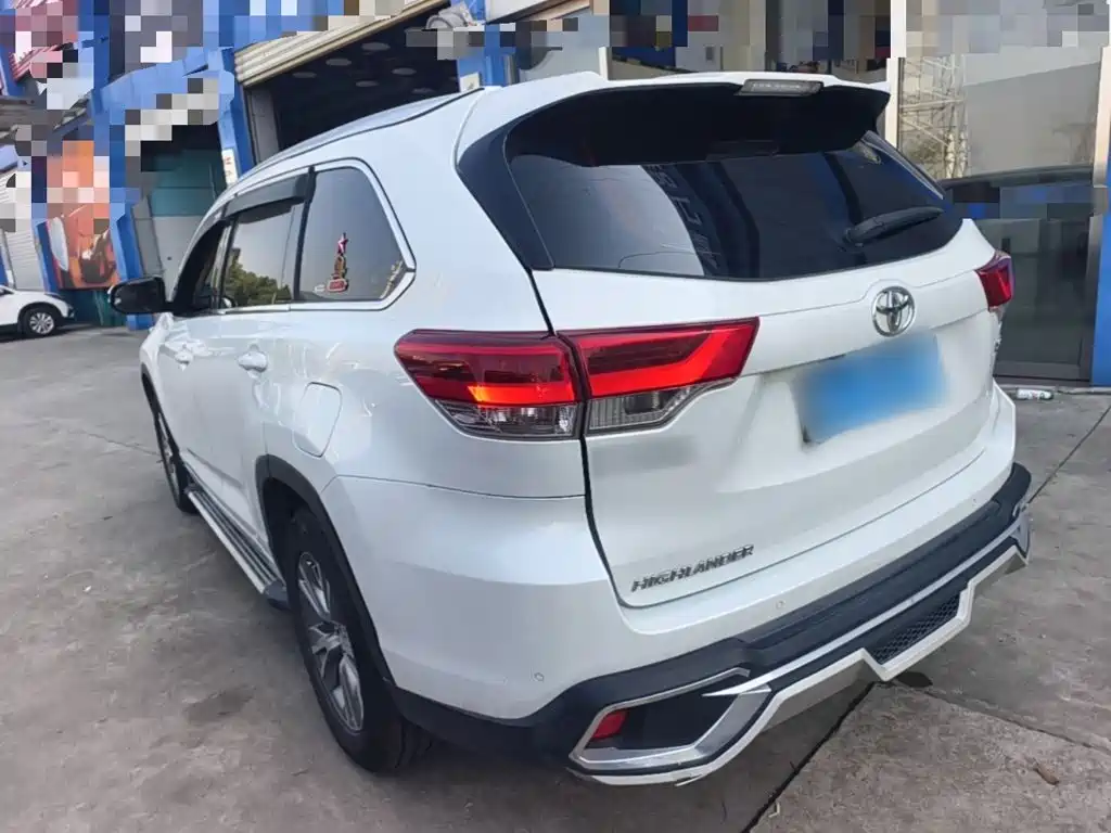 Toyota Highlander — миниатюра 5