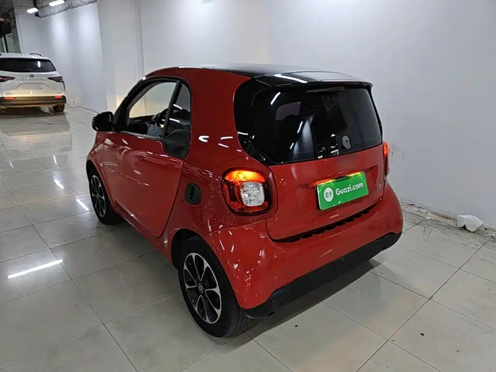 smart Smart Fortwo — миниатюра 5