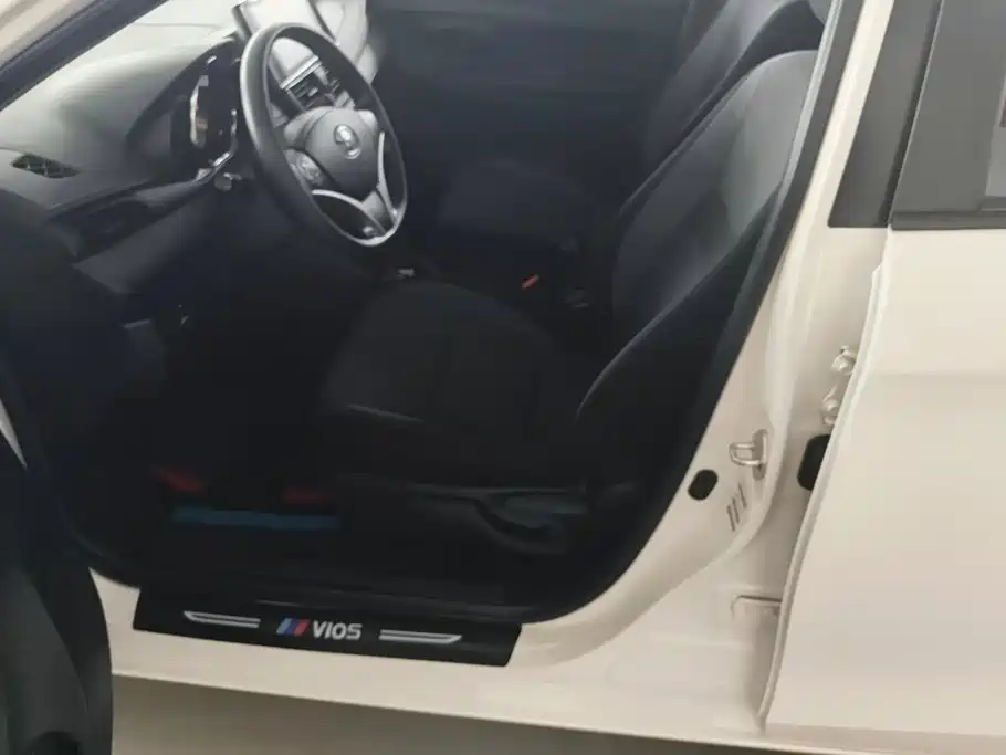 Toyota Vios — миниатюра 9