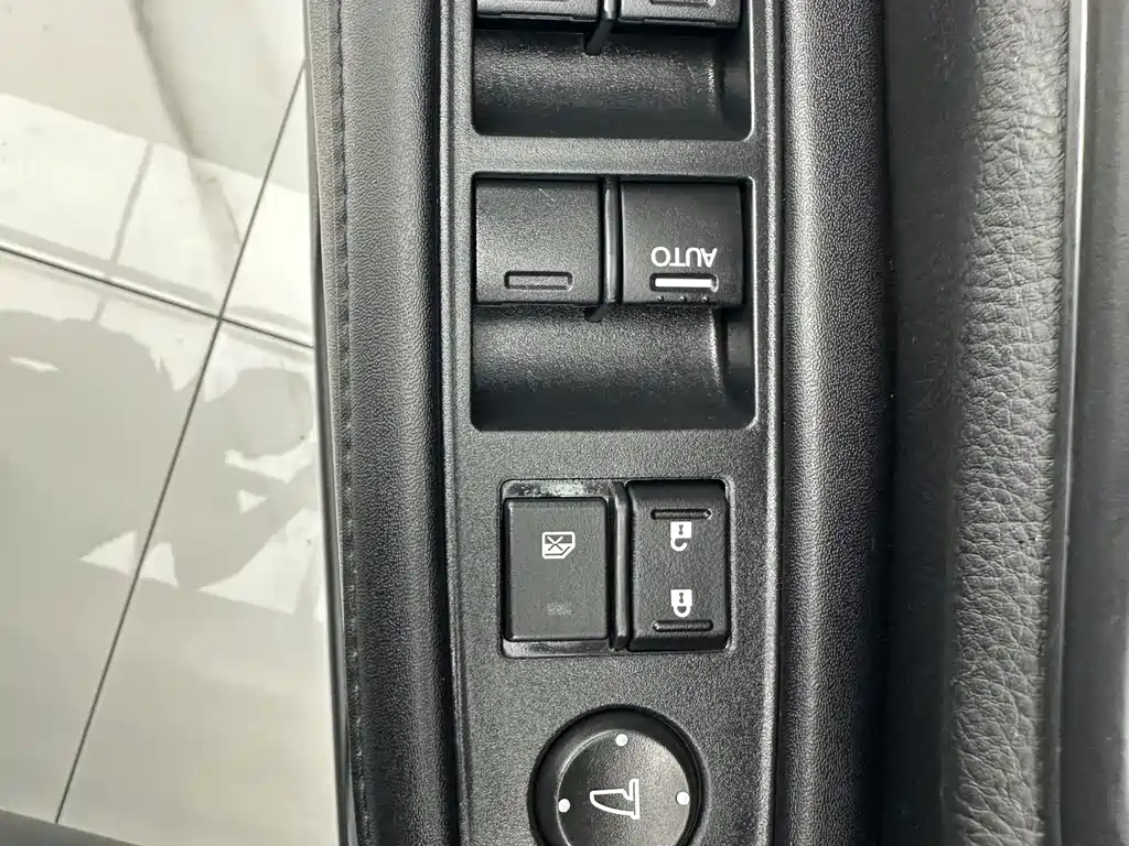 Honda XR-V — миниатюра 12